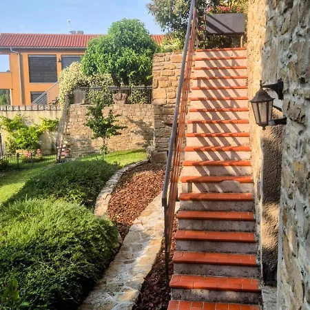 House Calla, House With A View, Near Piran Hébergement de vacances