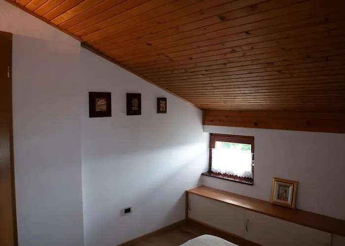 House Calla, House With A View, Near Piran Hébergement de vacances *